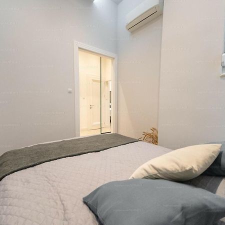 Apartmán St Francis Of Assisi Superior Budapešť Exteriér fotografie